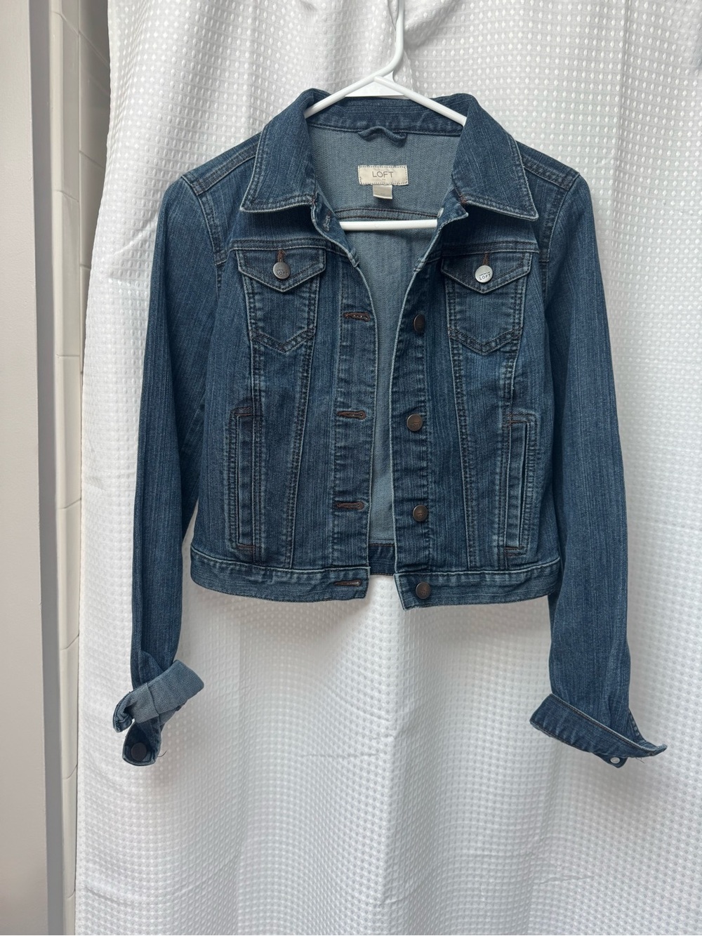 Loft by Ann Taylor Denim dark wash jean‎ jacket. Women’s Size XS